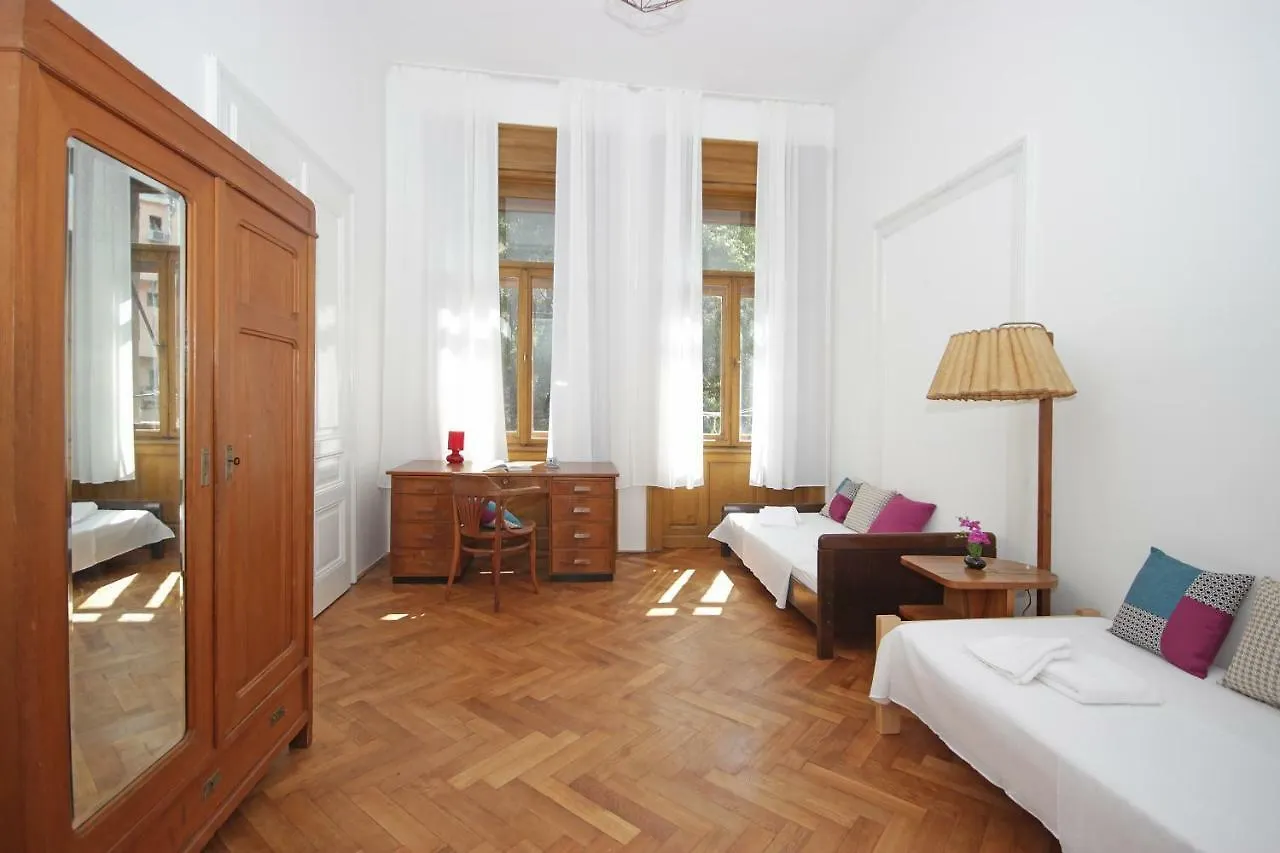 Apartment In The Top Center Of Old Town Pula 0*,  Chorwacja